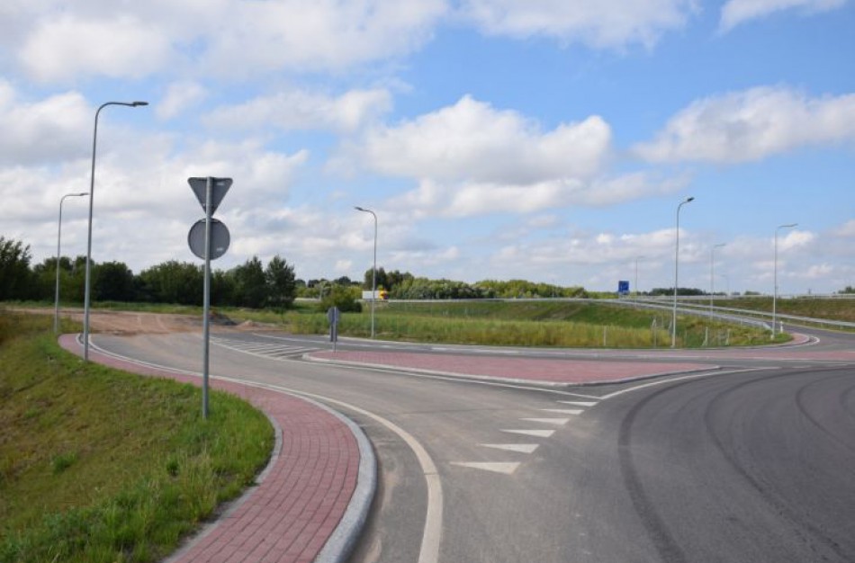 Šiemet savivaldybės galės sutvarkyti beveik dvigubai mažiau kelių nei pernai