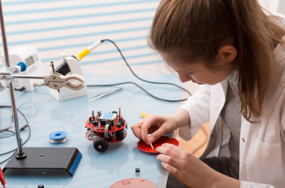 Pakeista norminių studijų kainų skaičiavimo metodika: didės valstybės skiriama suma studijoms