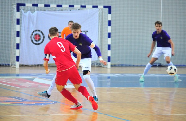 Naujoko įvartis nuo pralaimėjimo neišgelbėjo