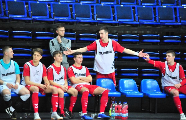 Naujoko įvartis nuo pralaimėjimo neišgelbėjo