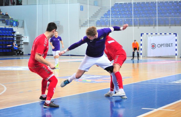 Naujoko įvartis nuo pralaimėjimo neišgelbėjo