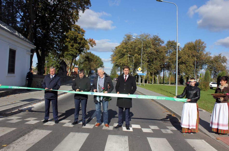 Baigtas dešimtmečio projektas – Žeimių miestelio gatvės rekonstrukcija