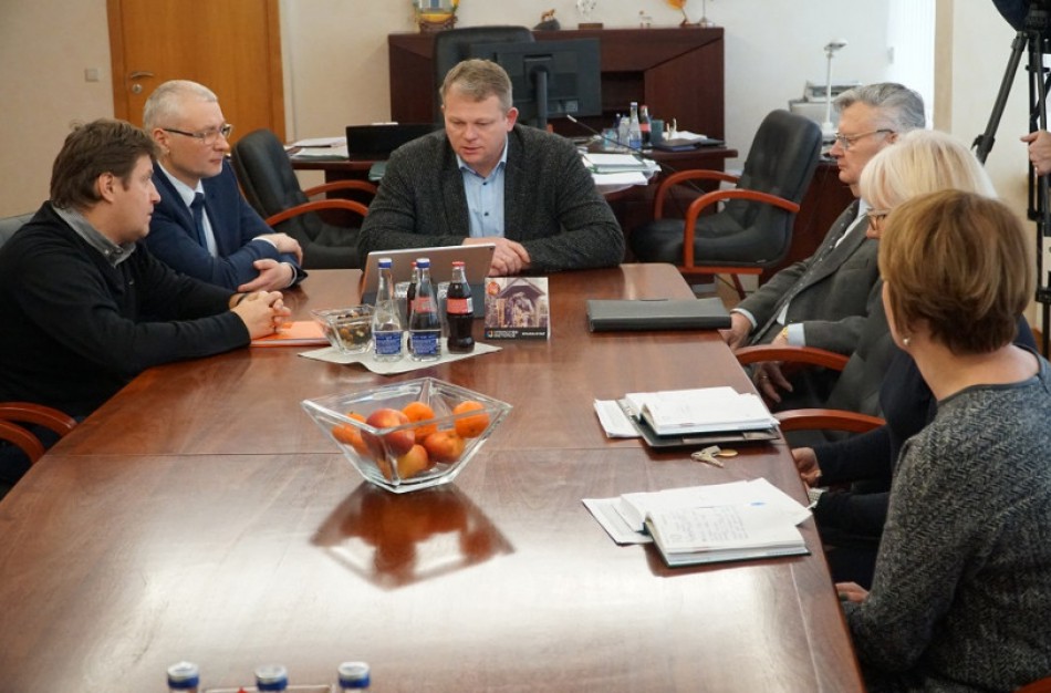 Ministras A. Palionis: „ Paukščių gripo prevencijai ūkiai galės gauti paramą biosaugos priemonėms įsigyti“