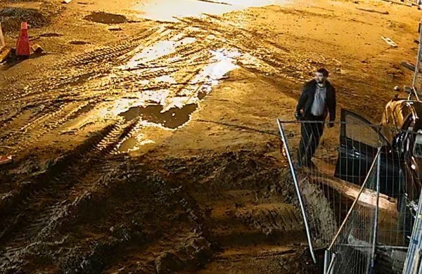 Pareigūnai aiškinasi pabėgusį „BMW“ automobilio vairuotoją