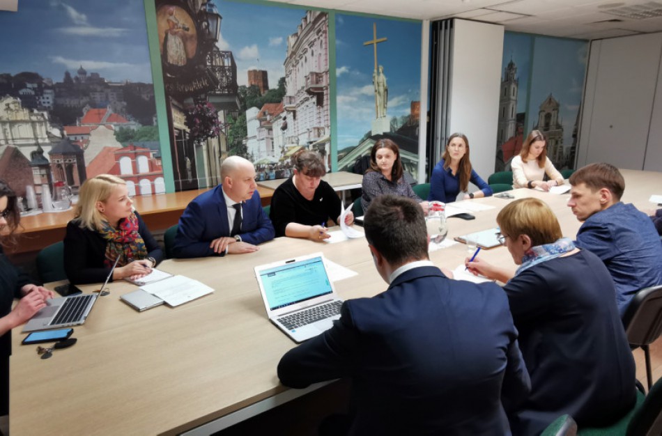 Darbą pradėjo komisija, vertinsianti pacientams padarytą žalą