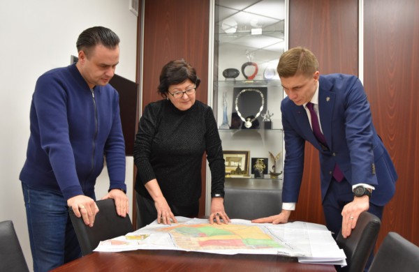 „Atims“ 20, bet bus 50 naujų parkavimo vietų