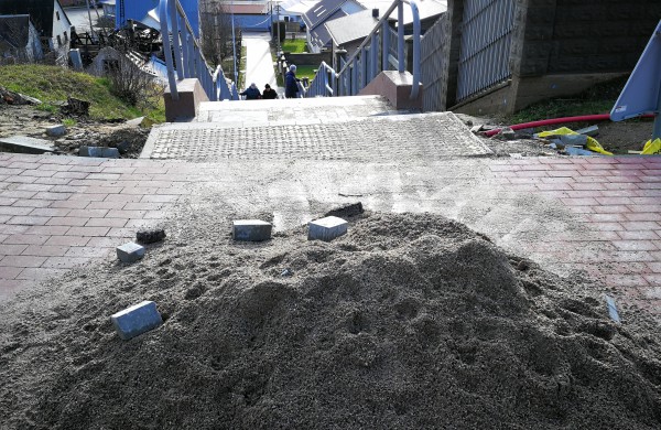 Pastabų sulauks darbus netvarkingai atliekantys rangovai