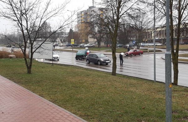 Avarija Žeimių ir Kosmonautų g. sankryžoje