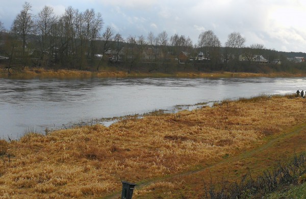 Pakilęs Neries upės vanduo išgąsdino jonaviečius: Ar jau laukti potvynio? 