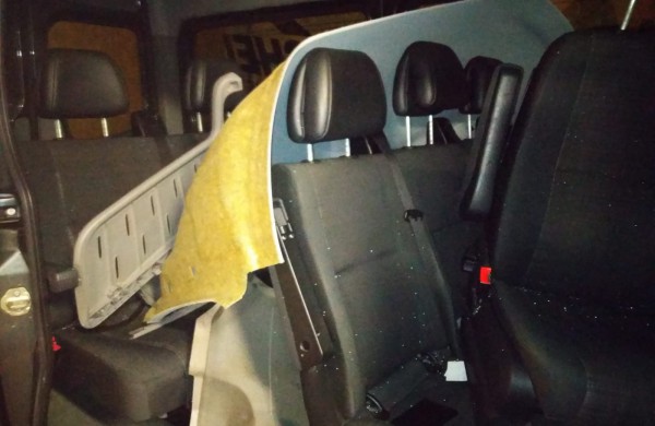 Sulaikyti vyrai, galimai pavogę automobilį ir jį Užusaliuose pradėję ardyti 