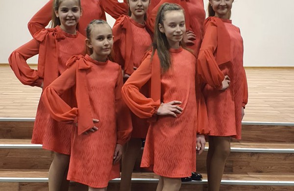 Jau šiandien ,,Dainų dainelės" tiesioginiame eteryje - mergaičių ansamblis iš Jonavos