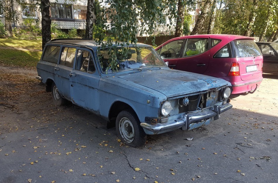 Siūloma suteikti savivaldybėms teisę išvežti neleistinose vietose paliktus automobilius