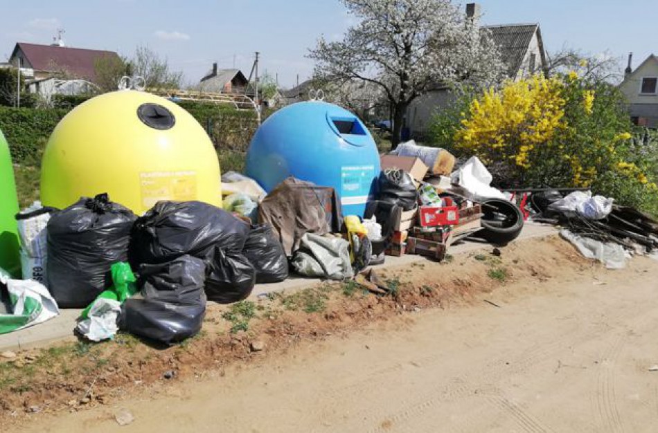 Opozicija siūlo branginti atliekų išvežimą sodininkams?