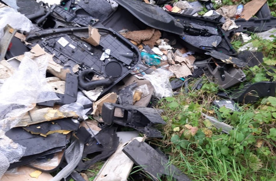 Užusalių seniūnija prašo visuomenės pagalbos: ieškomi aplinkos teršėjai