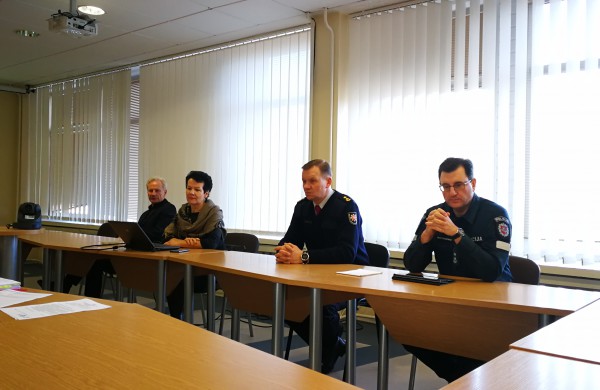 Sušauktas Jonavos Ekstremalių situacijų komisijos posėdis – tartasi dėl korona viruso