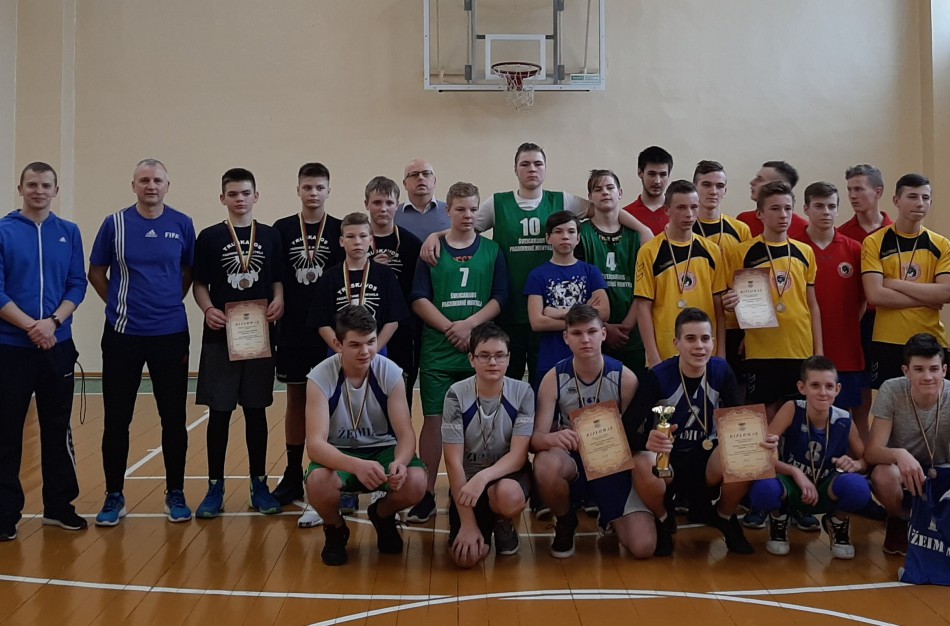 Tarpmokyklinis krepšinio turnyras, skirtas Lietuvos valstybės atkūrimo dienai paminėti