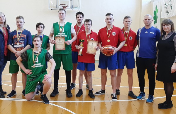 Tarpmokyklinis krepšinio turnyras, skirtas Lietuvos valstybės atkūrimo dienai paminėti