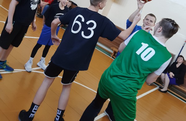 Tarpmokyklinis krepšinio turnyras, skirtas Lietuvos valstybės atkūrimo dienai paminėti