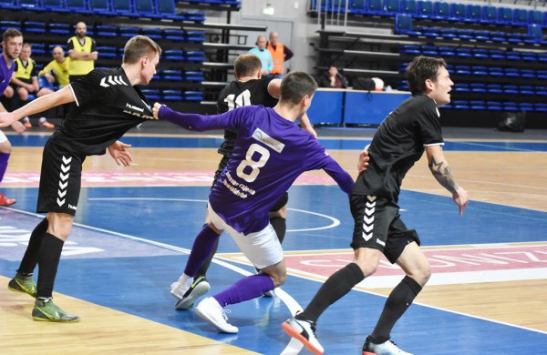 Laimėjo po baudinių serijos: „Vikingai“ atkrentamąsias pradėjo sudėtinga pergale