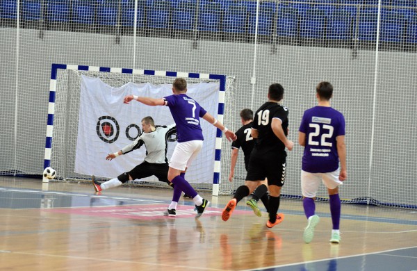 Laimėjo po baudinių serijos: „Vikingai“ atkrentamąsias pradėjo sudėtinga pergale