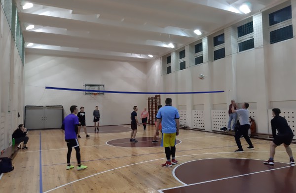 Žeimiuose - Vasario 16-ąjai skirtas tinklinio turnyras