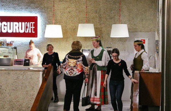 Modernizuotos lietuvių liaudies dainos virpino susirinkusiųjų širdis