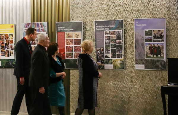 Modernizuotos lietuvių liaudies dainos virpino susirinkusiųjų širdis