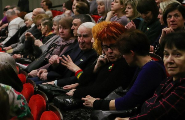 Modernizuotos lietuvių liaudies dainos virpino susirinkusiųjų širdis