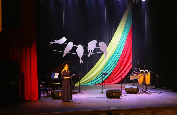 Modernizuotos lietuvių liaudies dainos virpino susirinkusiųjų širdis