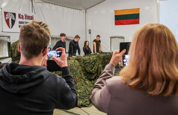 Kviečiame dalyvauti konkurse „Ką žinai apie Lietuvos kariuomenę“