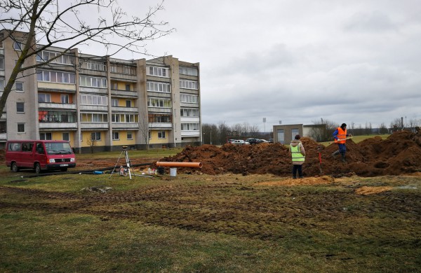 Naujos automobilių aikštelės statybos darbus ketinama baigti per du mėnesius 
