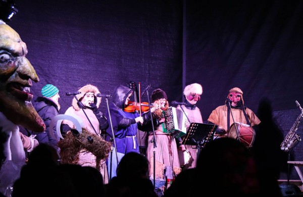 Užgavėnių balaganas Jonavoje išvaikė žiemą ir liūdesį