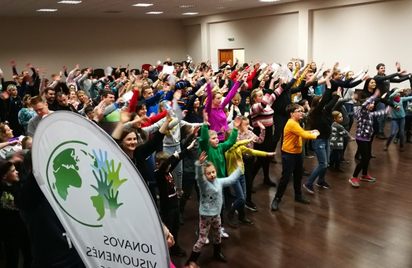 Sveikatingumo varžybose „Aš ir mano šeima“ apdovanotos sveikiausios ir energingiausios šeimos