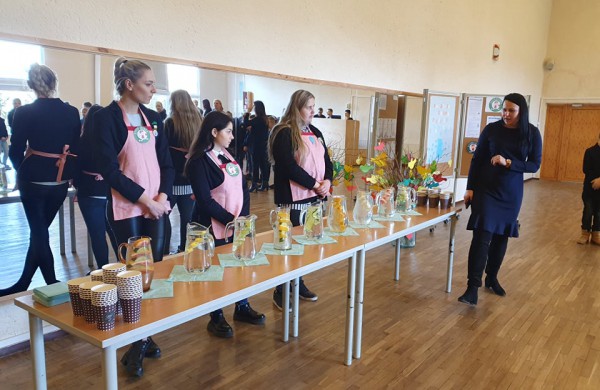 Naujas „Sveikatiados“ iššūkis – „Saldintą gėrimą keičiu į vandenį!“