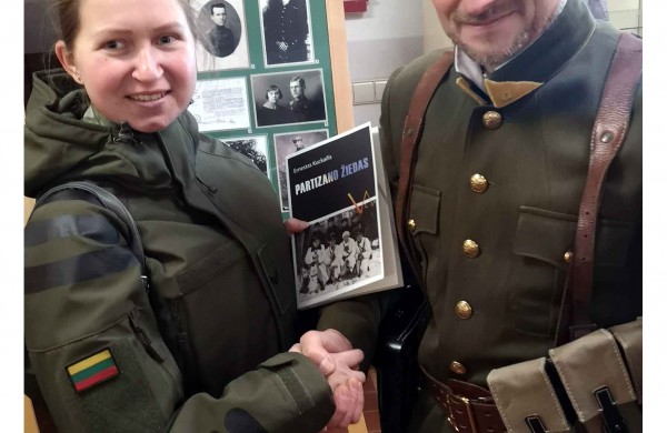 Žvalgybos instruktoriaus plunksna – aštri ir taikli  