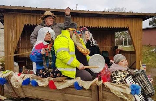 Tradicijos Vaivadiškiuose