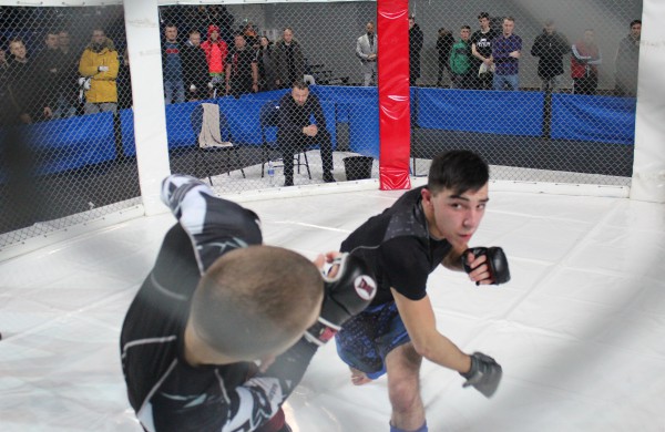 Baltijos šalių MMA čempionate jėgas bandė ir afrikiečiai