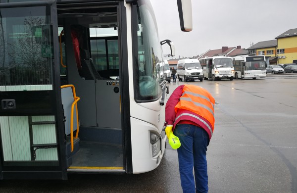 Skysčių trūksta, bet dezinfekciją atlikti – būtina