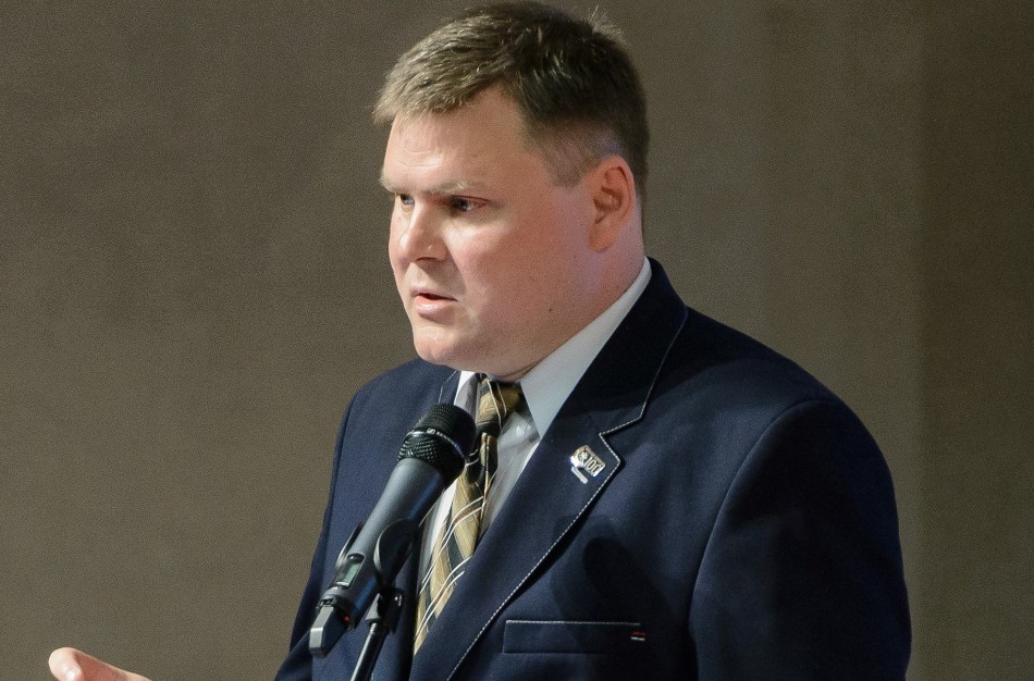 Švietimo profesinės sąjungos traukiasi iš derybų