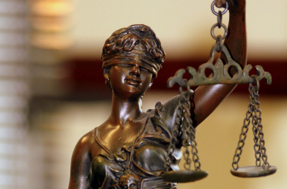 Vyriausybė pritarė siūlymui – veiksmingiau ginti po suėmimo išteisintų ir nuo nusikaltimų nukentėjusių asmenų teises