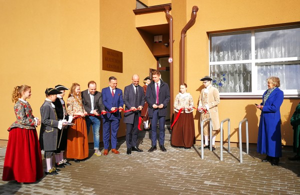 Atidarytas renovuotas Ruklos kultūros centras  