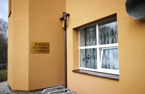 Atidarytas renovuotas Ruklos kultūros centras  