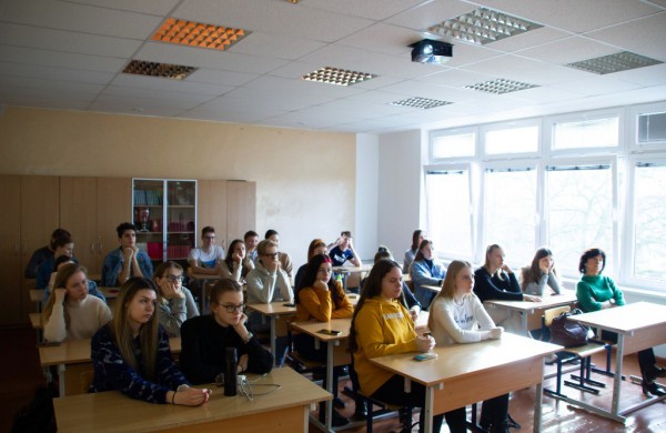 Ruoštis savarankiškam gyvenimui dar gimnazijos suole...