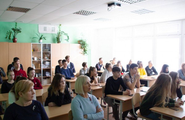 Ruoštis savarankiškam gyvenimui dar gimnazijos suole...