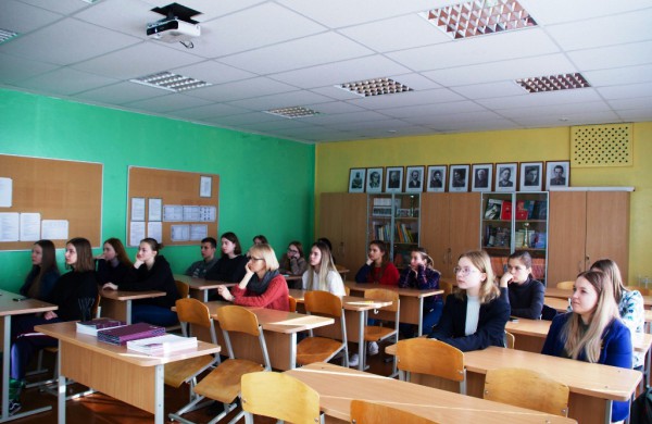 Ruoštis savarankiškam gyvenimui dar gimnazijos suole...