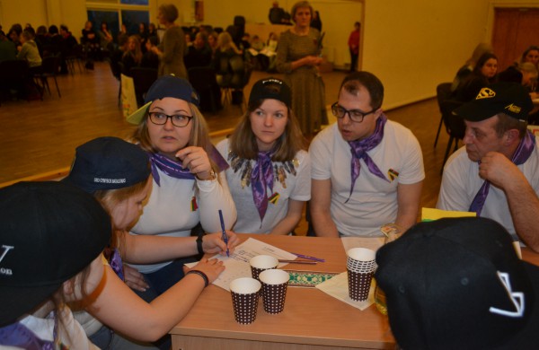 Jonavos „Neries“ pagrindinės mokyklos bendruomenės protų mūšis „Laisvės kelyje“ –  dovana Lietuvai ir Jonavai