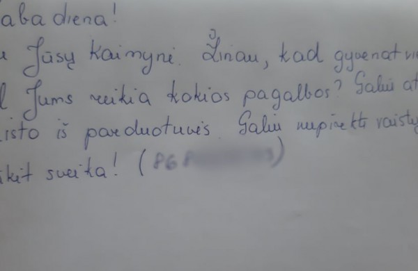 Netikėtą raštelį pašto dėžutėje radusi jonavietė: ,,Geri žmonės niekur nedingo. Jie - čia pat" 
