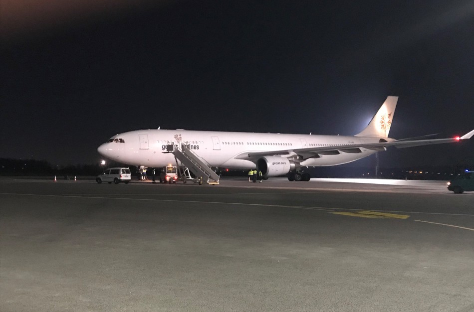 Daugiau nei 50 tonų asmens apsaugos priemonių pasiekė Lietuvos oro uostus