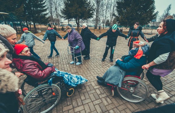 Gyventi globos namuose. Niekada nesakykime niekada