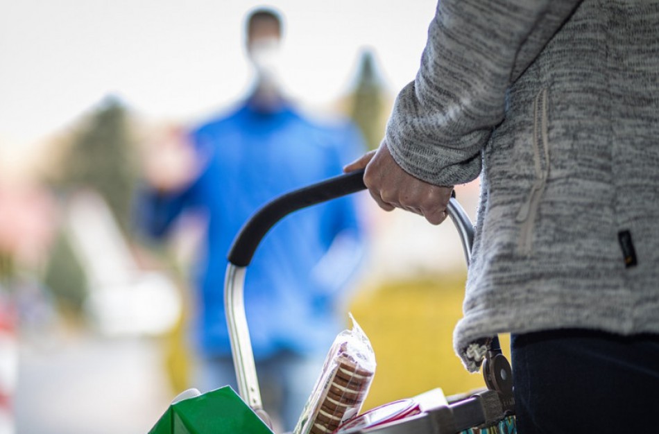 Dar labiau švelninami karantino draudimai verslui